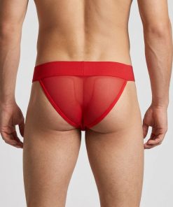 Alternative view of Cueca Boca Louca